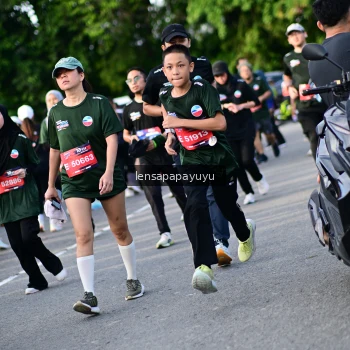 Runner Photo 4159632