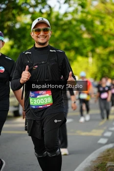 Runner Photo 4159764