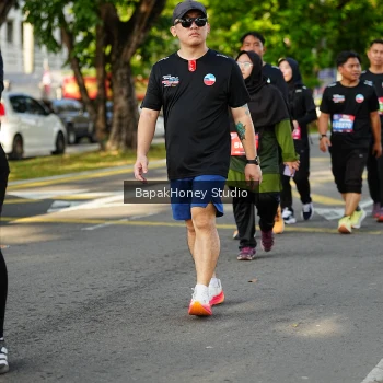 Runner Photo 4159775