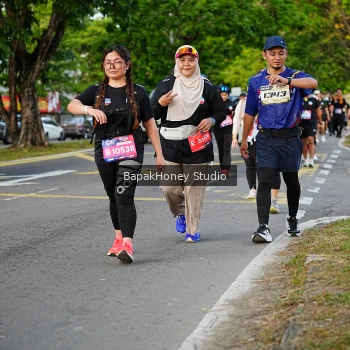 Runner Photo 4159844