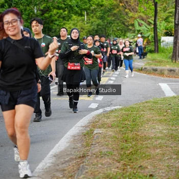 Runner Photo 4159908