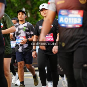 Runner Photo 4159976