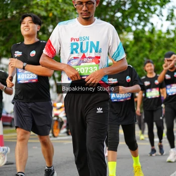 Runner Photo 4159988