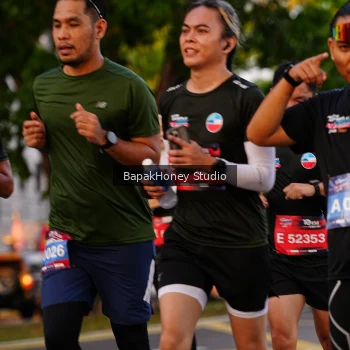 Runner Photo 4160048