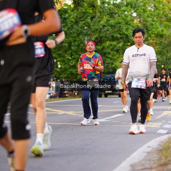 Runner Photo 4160058