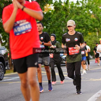 Runner Photo 4160061