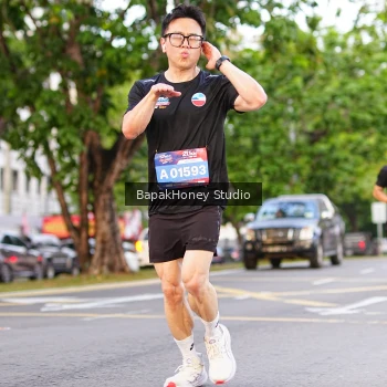 Runner Photo 4160072