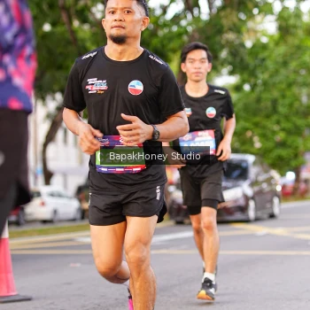 Runner Photo 4160073