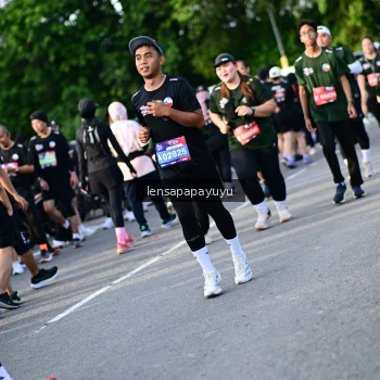 Runner Photo 4160089