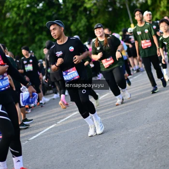 Runner Photo 4160090