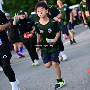 Runner Photo 4160093