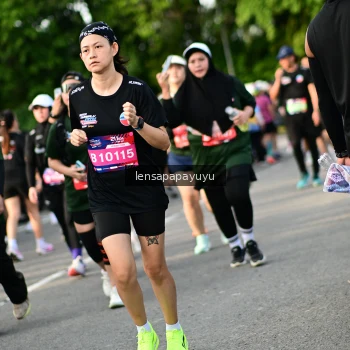 Runner Photo 4160116