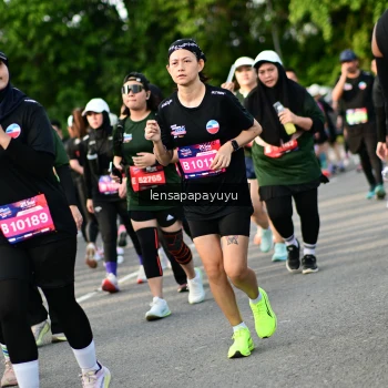 Runner Photo 4160117