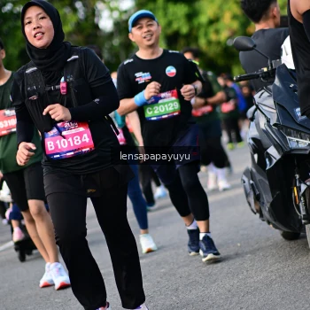 Runner Photo 4160146