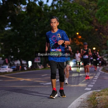 Runner Photo 4160149