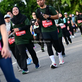 Runner Photo 4160164
