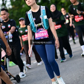 Runner Photo 4160165