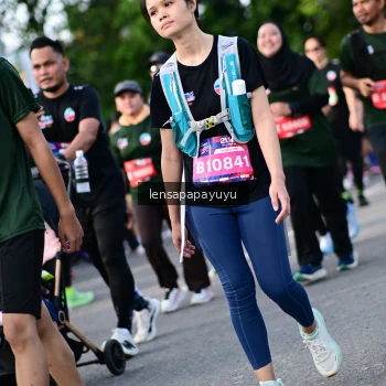 Runner Photo 4160167