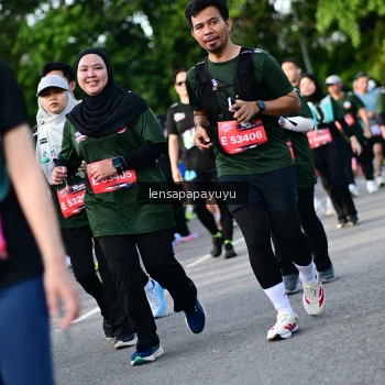Runner Photo 4160168