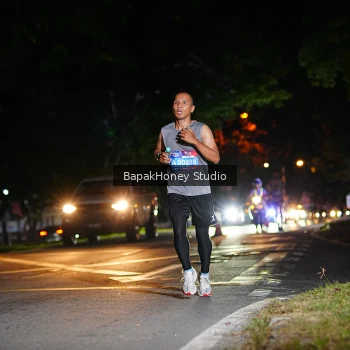 Runner Photo 4160184