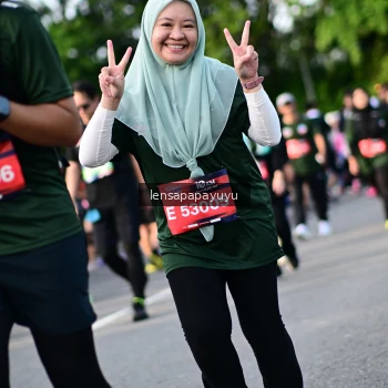 Runner Photo 4160186