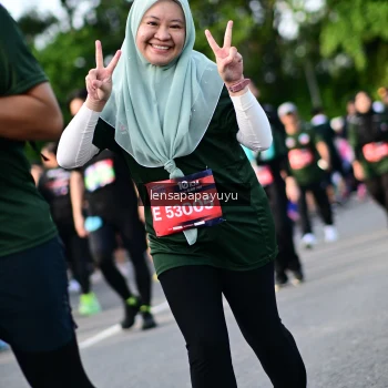 Runner Photo 4160190