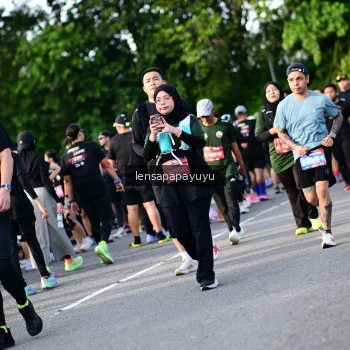 Runner Photo 4160204