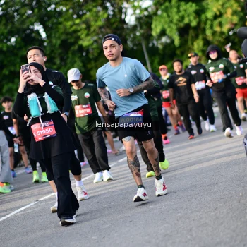 Runner Photo 4160209