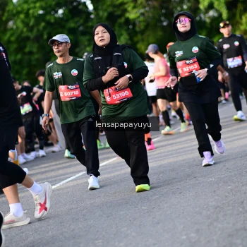 Runner Photo 4160219