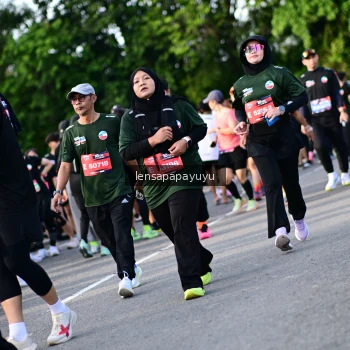 Runner Photo 4160220