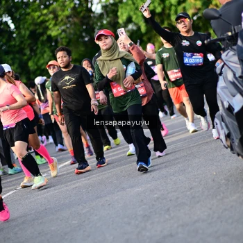 Runner Photo 4160235