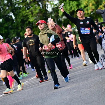 Runner Photo 4160246