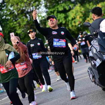 Runner Photo 4160247