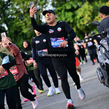 Runner Photo 4160249
