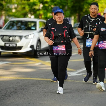 Runner Photo 4160259