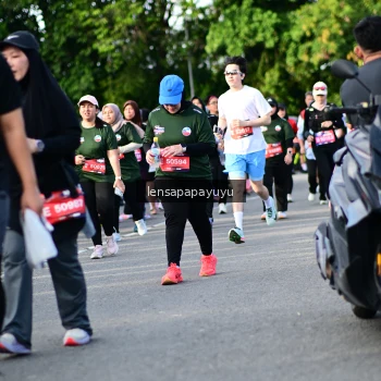 Runner Photo 4160286