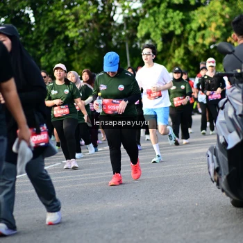 Runner Photo 4160294