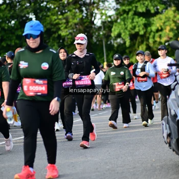 Runner Photo 4160309
