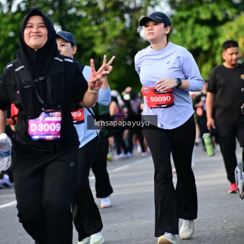 Runner Photo 4160333