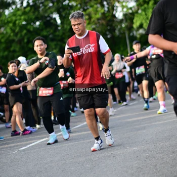 Runner Photo 4160336