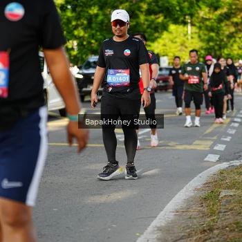 Runner Photo 4160345