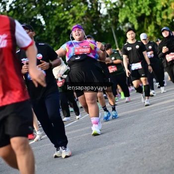 Runner Photo 4160346