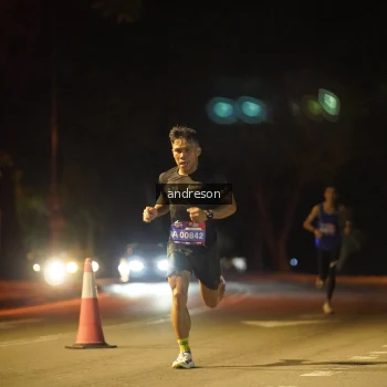 Runner Photo 4160386