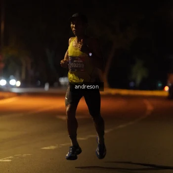 Runner Photo 4160387
