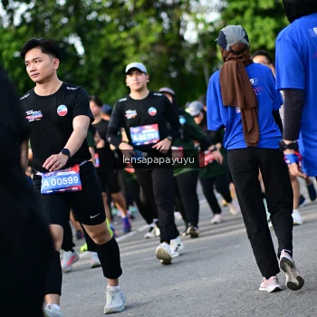 Runner Photo 4160393