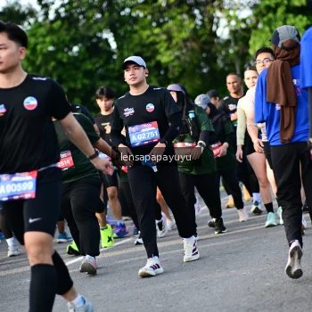 Runner Photo 4160396