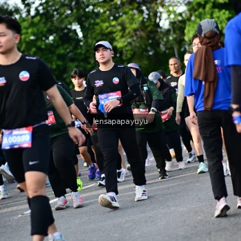 Runner Photo 4160399
