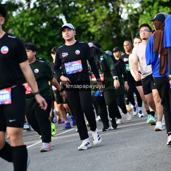 Runner Photo 4160401