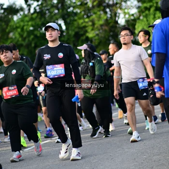 Runner Photo 4160416