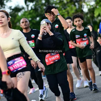 Runner Photo 4160428